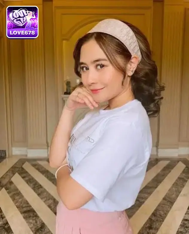 Prilly Latuconsina-mastertogel 